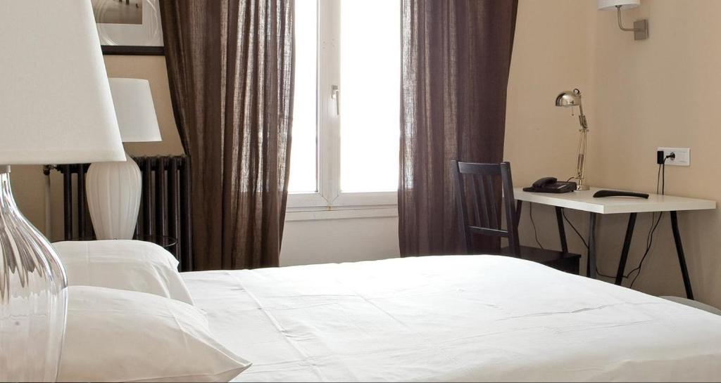 Hotel L'Etoile D'Or Chaumont  Pokoj fotografie